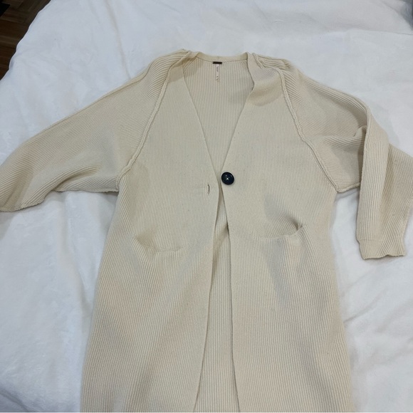 Free People Irreplaceable Cardi - Picture 7 of 11